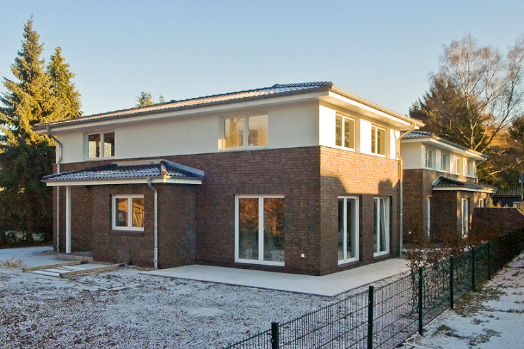 Einfamilien- und Doppelhaus in Hamburg-Eidelstedt